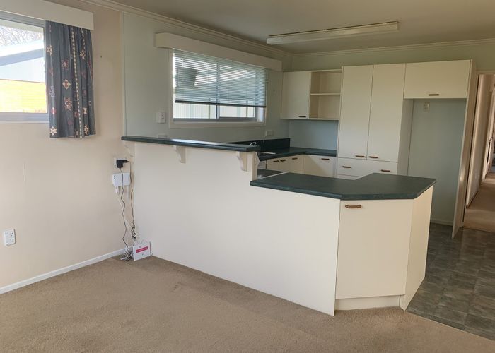  at 17 Centennial Avenue, Balclutha