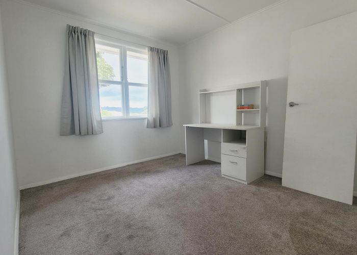  at 25 Sievers Grove, Cannons Creek, Porirua