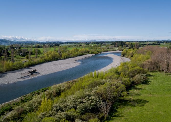  at 2673 State Highway 2, Greytown