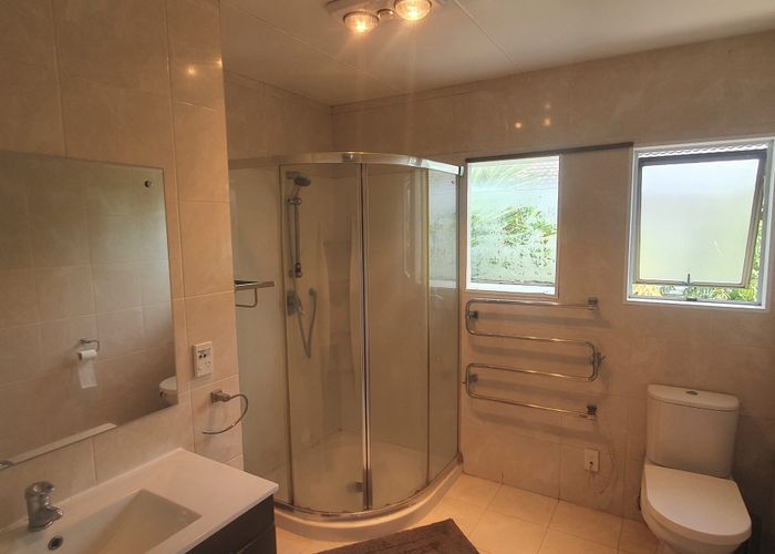  at 2/156 Manuka Road, Bayview, North Shore City, Auckland