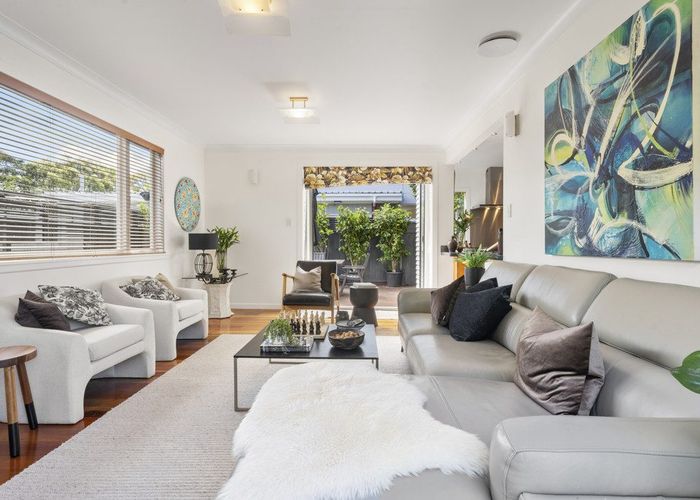  at 24 Duthie Street, Karori, Wellington, Wellington