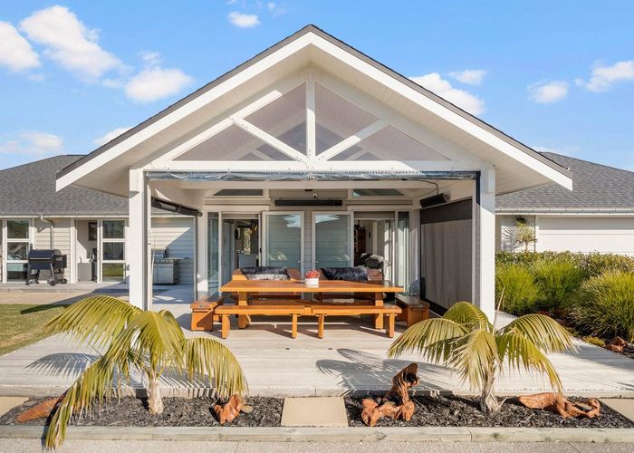  at 38 Bunyan Road, Coastlands, Whakatane