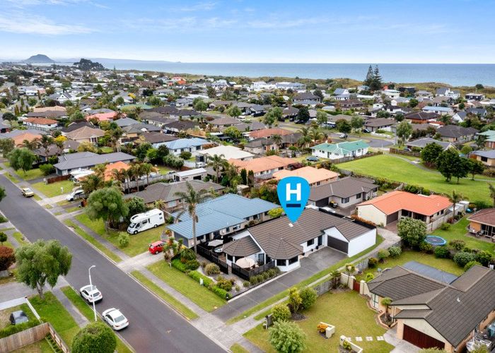 at 54 Corinth Grove, Papamoa, Tauranga, Bay Of Plenty