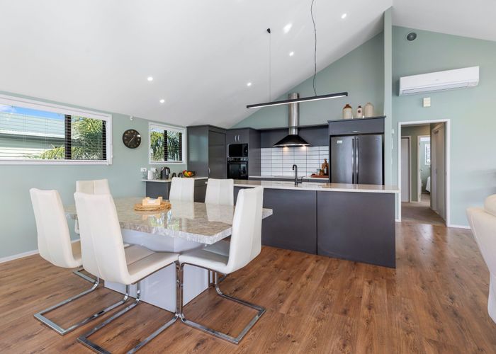  at 918B Papamoa Beach Road, Papamoa, Tauranga, Bay Of Plenty