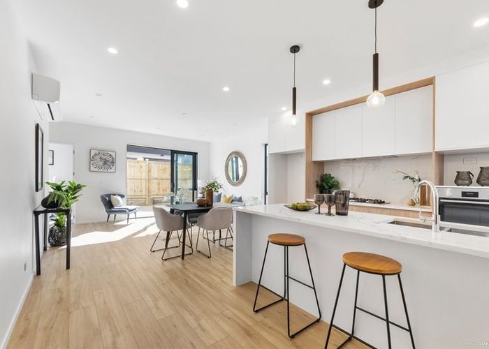  at 2 Rothwell Place, Sunnyhills, Auckland