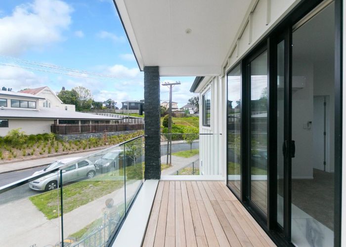  at 1 Donegal Street, Avondale, Auckland