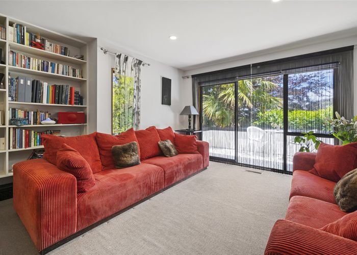  at 2A Waitohu Road, York Bay, Lower Hutt