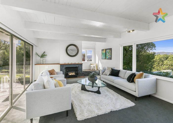  at 30 Singers Road, Korokoro, Lower Hutt
