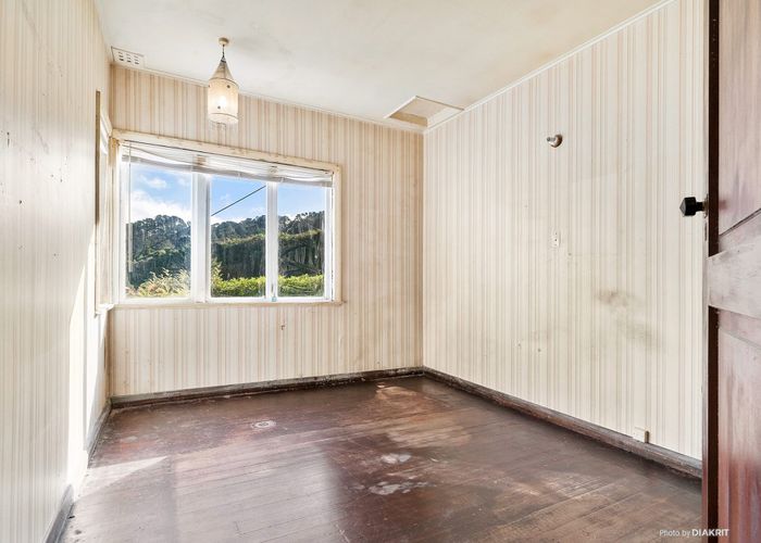  at 71 Sunshine Avenue, Karori, Wellington