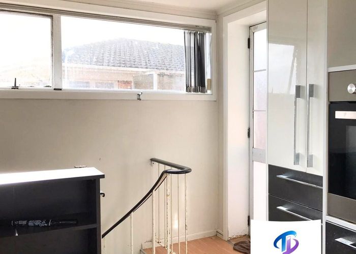  at 2/1 Browns Road, Manurewa, Manukau City, Auckland