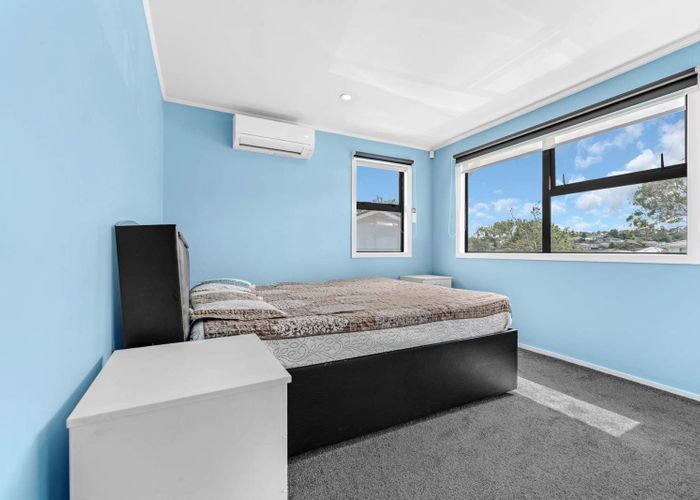  at 97 Everglade Drive, Totara Heights, Manukau City, Auckland