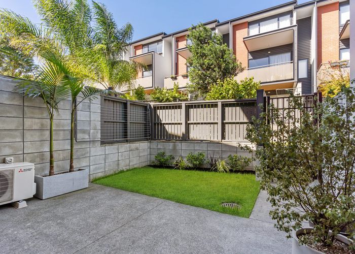  at 7/9 Eastview Road, Glen Innes, Auckland