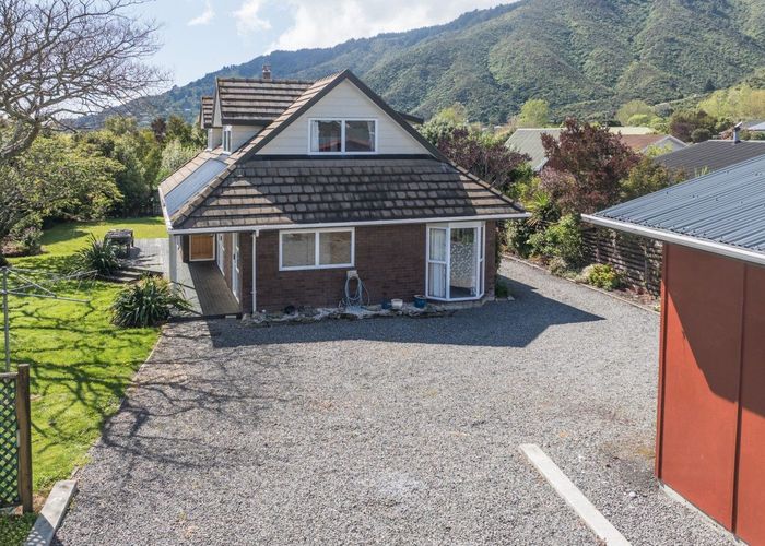  at 10A Huia Street, Waikawa, Picton