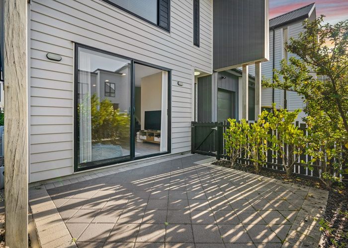  at 43 Westgate Drive, Westgate, Waitakere City, Auckland