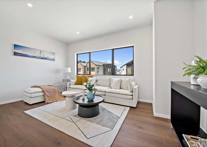  at 5/20 Melia Place, Stanmore Bay, Rodney, Auckland