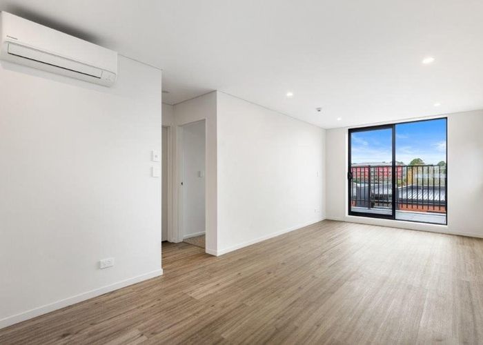  at 108 (E2-2)/2 Castledine Crescent, Glen Innes, Auckland City, Auckland