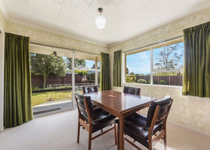  at 8 Snowden Place, Brightwater, Brightwater