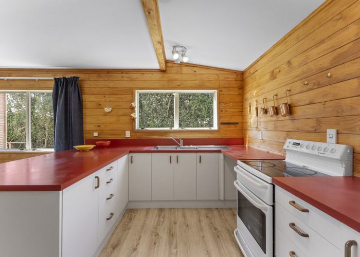  at 18 Kitchener Street, Te Horo Beach