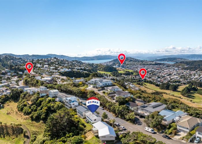  at 102 Quebec Street, Kingston, Wellington