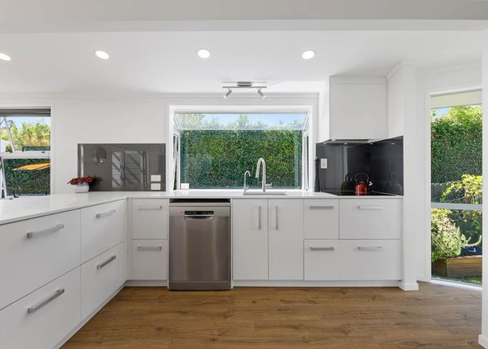  at 23 Marvon Downs Avenue, Pakuranga Heights, Manukau City, Auckland