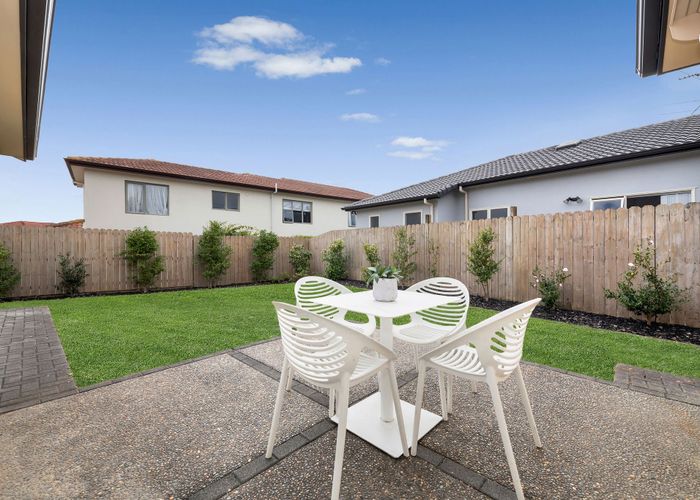  at 7 Middlefield Drive, East Tamaki Heights, Manukau City, Auckland