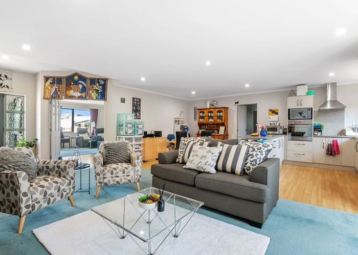  at 13 Blomfield Street, Pukehangi, Rotorua