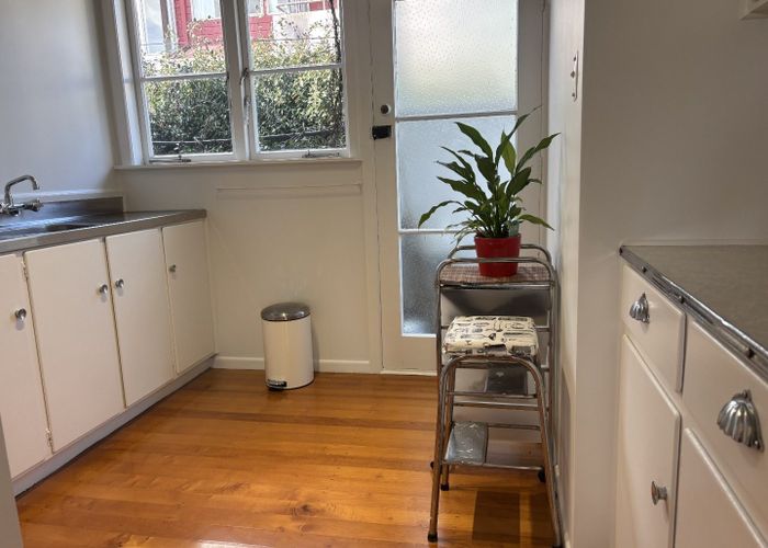  at 4/11 Rustic Ave, Mount Roskill, Auckland City, Auckland