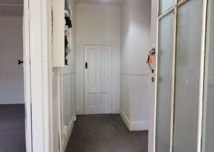  at 4 Stokes Road, Mount Eden, Auckland City, Auckland