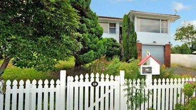  at 12 Hobart Crescent, Wattle Downs, Auckland