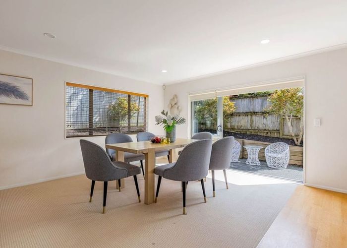  at 42 Seresin Crescent, Flat Bush, Manukau City, Auckland
