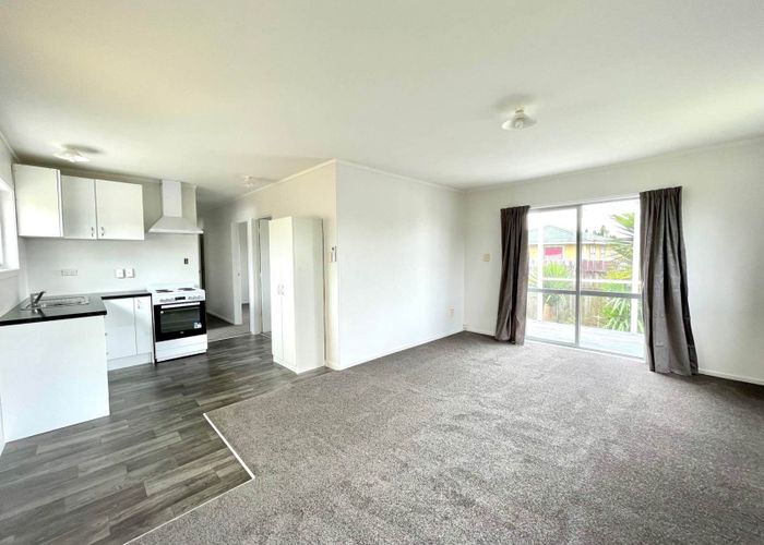  at 2/16 Sandra Avenue, Otara, Manukau City, Auckland