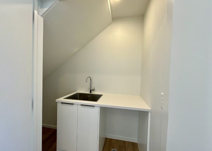  at 5/18 Feilding Street, Addington, Christchurch City, Canterbury