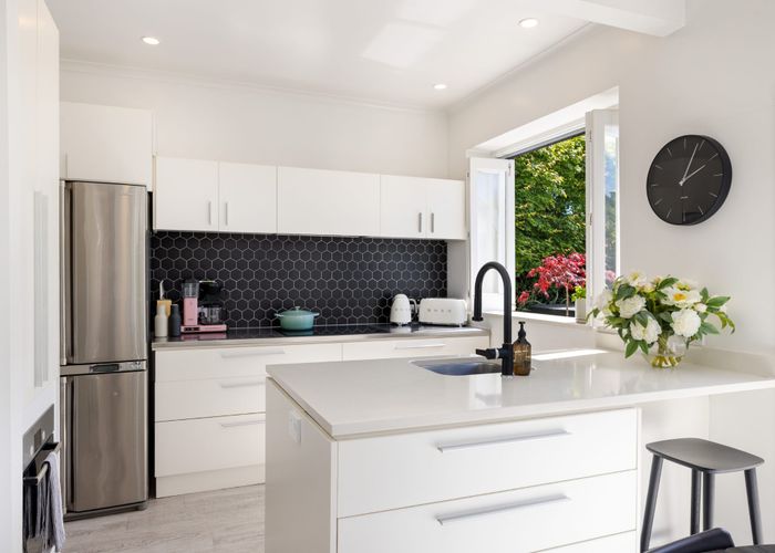  at 1/69 St Albans Street, Merivale, Christchurch City, Canterbury