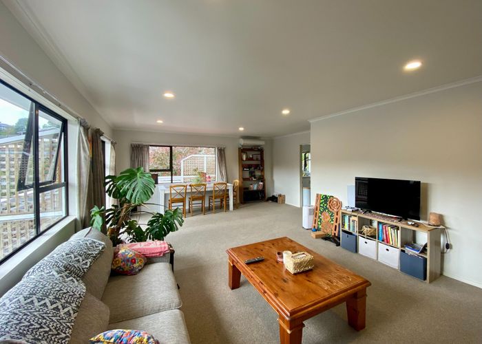  at 131 Spinella Drive, Glenfield, North Shore City, Auckland