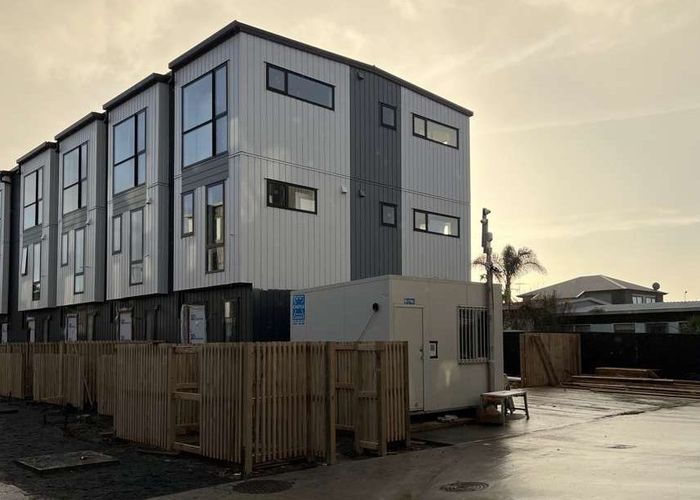  at 8/12 Highbury Street, Avondale, Auckland