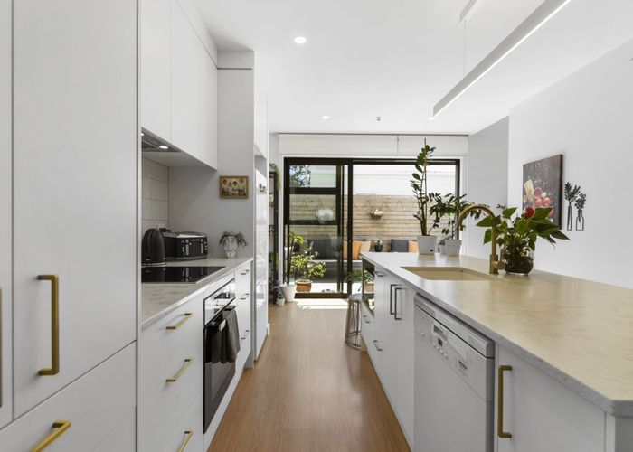  at 63D Neil Avenue, Te Atatu Peninsula, Waitakere City, Auckland