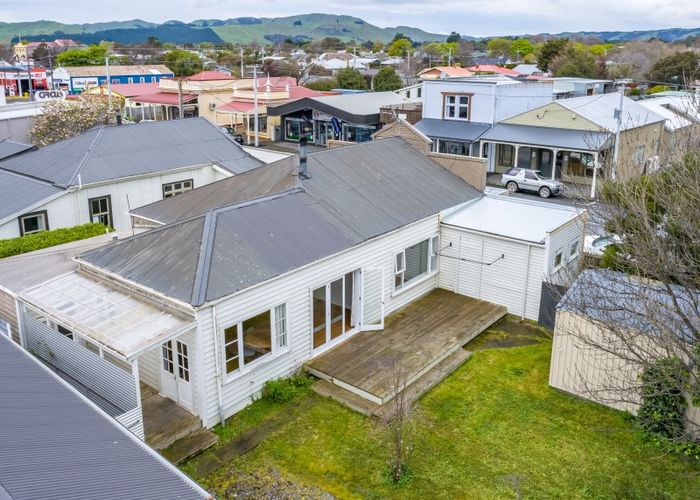  at 36 Jellicoe Street, Martinborough