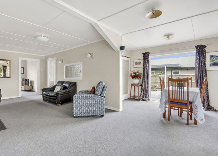  at 42 Moore Street, Cambridge, Waipa, Waikato