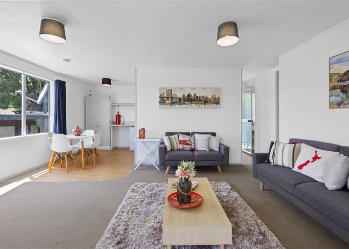  at 1/15 Pine Street, New Lynn, Auckland