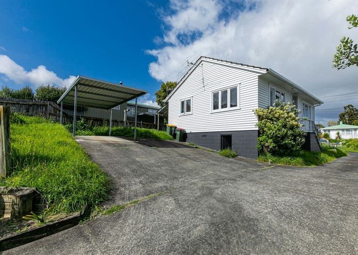  at 17A Kereru Street, Henderson, Waitakere City, Auckland