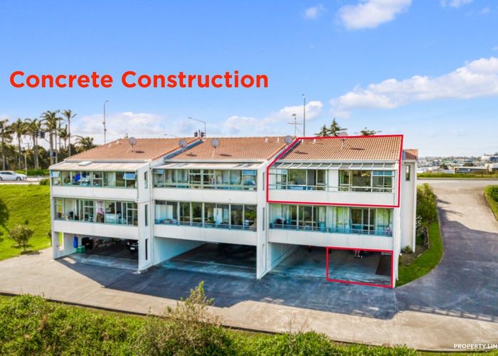  at 2/217G Sunset Road, Sunnynook, Auckland