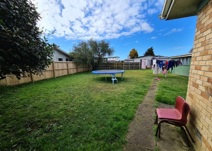  at 76 Bruce Avenue, Glenview, Hamilton, Waikato