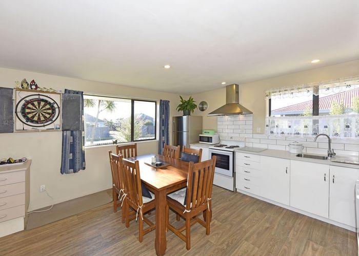  at 23 Roberts Road, Hei Hei, Christchurch