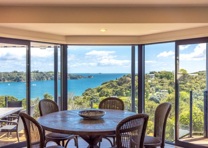  at 14 Tawa Street, Oneroa, Waiheke Island, Auckland