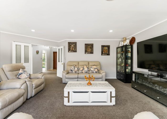  at 2 Aristoy Close, Conifer Grove, Papakura, Auckland