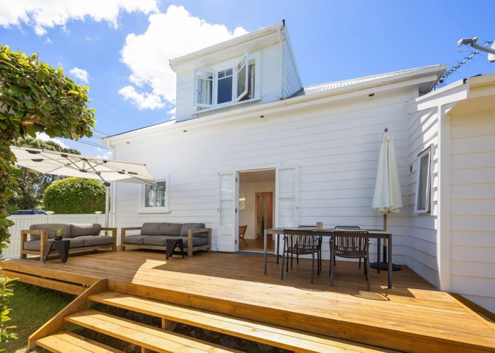  at 20 Vincent Road, Northcote Point, North Shore City, Auckland