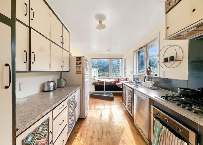  at 166 Paterson Street, Aramoho, Whanganui, Manawatu / Whanganui