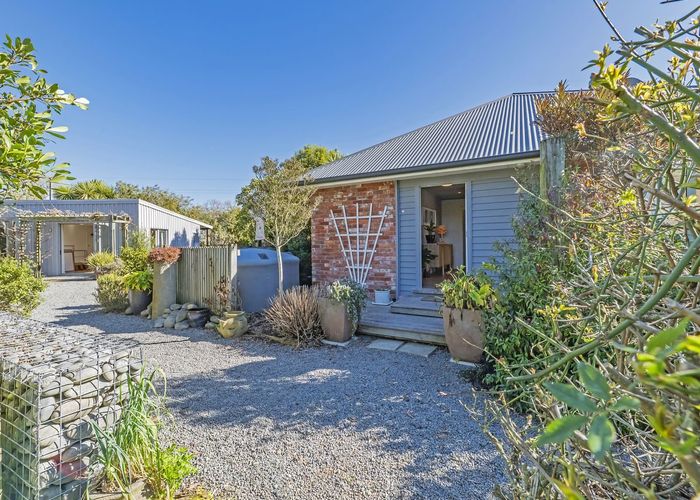  at 635 Days Road, Christchurch