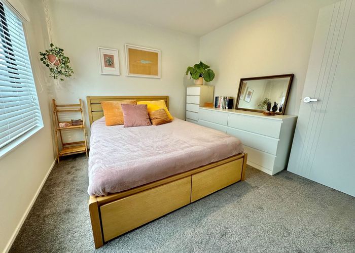  at 1/4 Edgerton Road, Te Atatu Peninsula, Waitakere City, Auckland