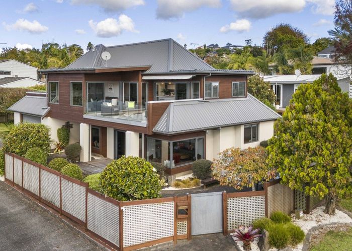  at 17 Sea View Terrace, Cockle Bay, Auckland